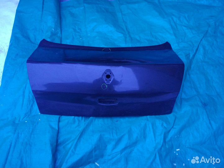 Крышка Рено Меган Renault Megan 2007 г