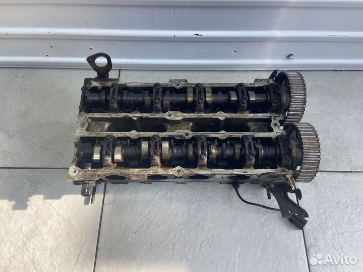 Головка блока цилиндров (ГБЦ) Ford Focus 1