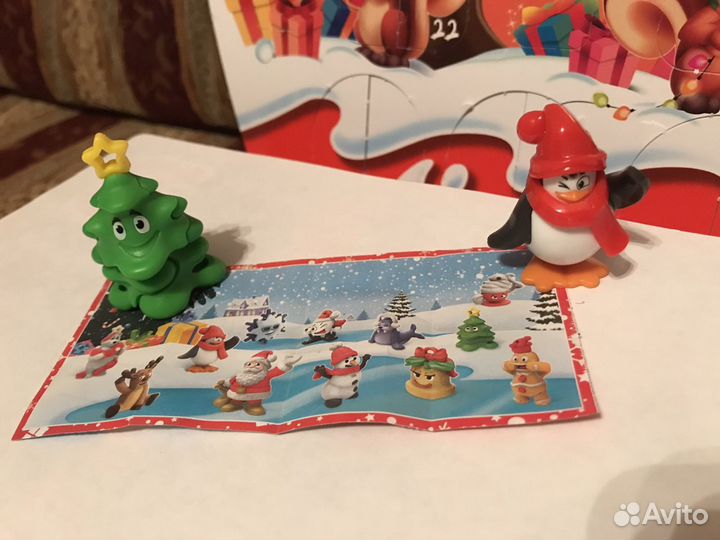 Новый год 2022 и 2023 Киндер Сюрприз