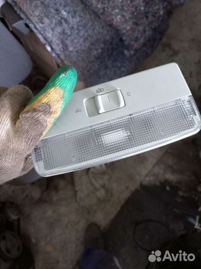 Плафон салона Volkswagen Polo 2013