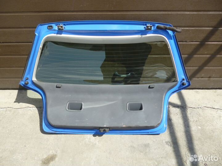 Крышка багажника Volkswage Polo Фольксваген Поло 4