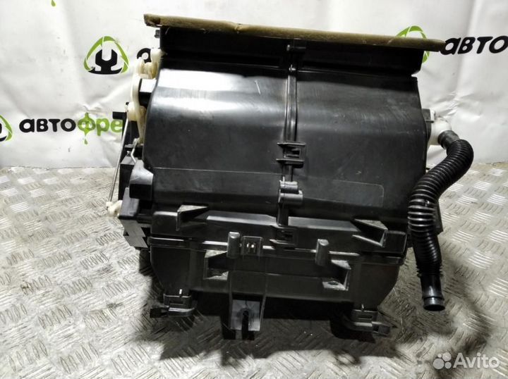 Корпус отопителя Subaru Forester S11