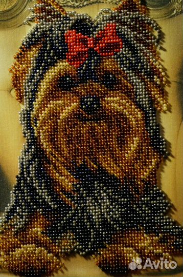 Вышитая картина бисером