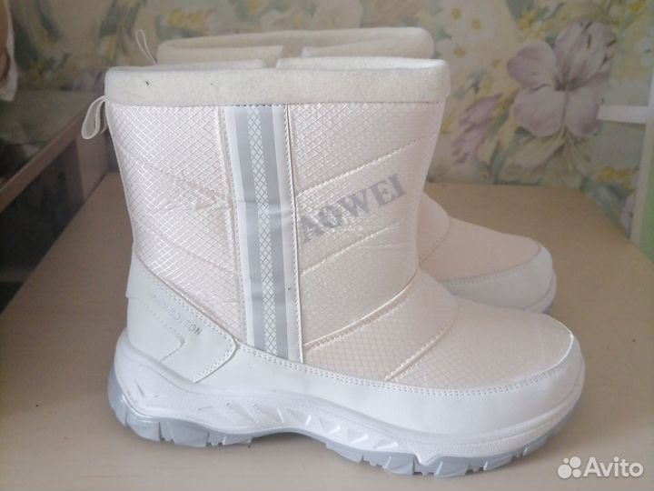 Сапоги женские дутики 41 размер