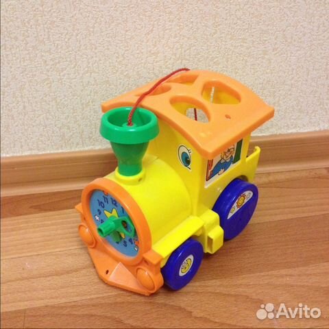 Игрушка паровозик