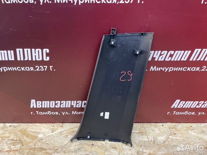 Обшивка средней стойки левая Volkswagen Polo