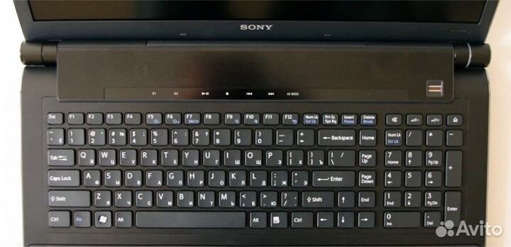 Ноутбук Sony Vaio 18,4 FullHD