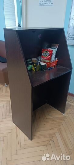 Стойка ресепшн бу 70х40