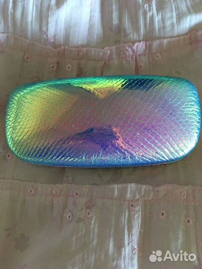 Солнечные стильные очки