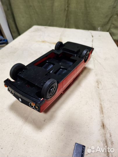 Модель автомобиля ваз 2103 СССР (большая)