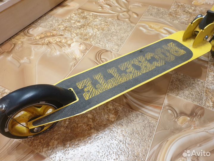 Самокат Rockette