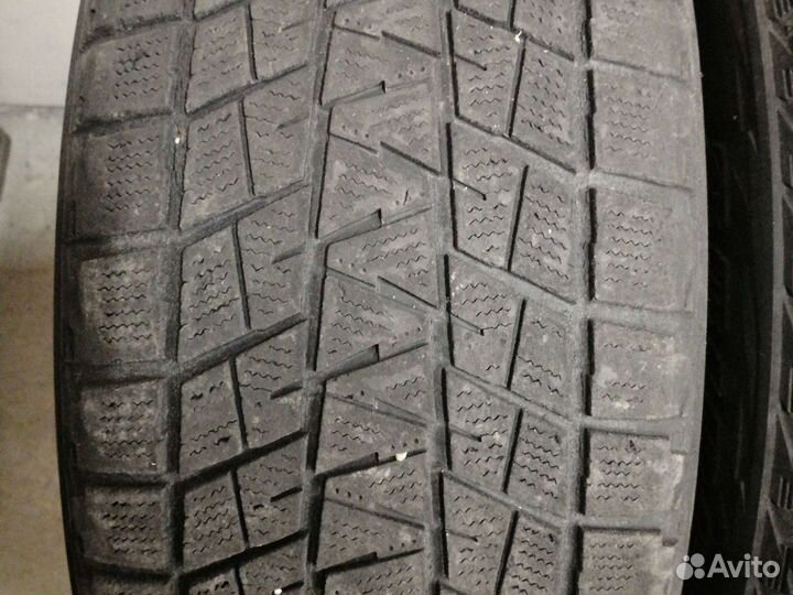 Bridgestone Blizzak DM-V1 255/55 R18
