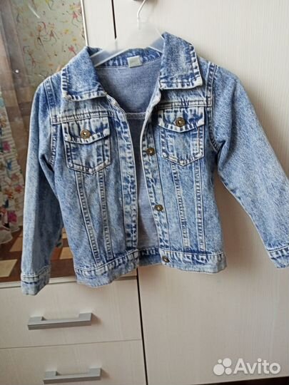 Джинсовая куртка