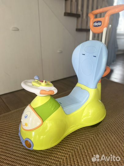 Детская машинка каталка Chicco