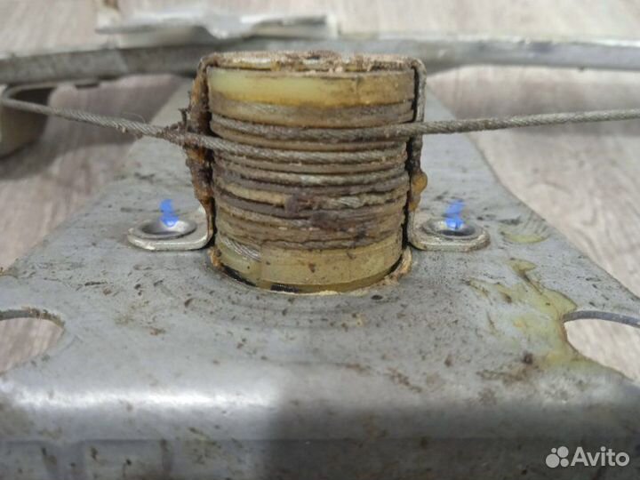 Стеклоподъемник задний правый Renault Duster HSA