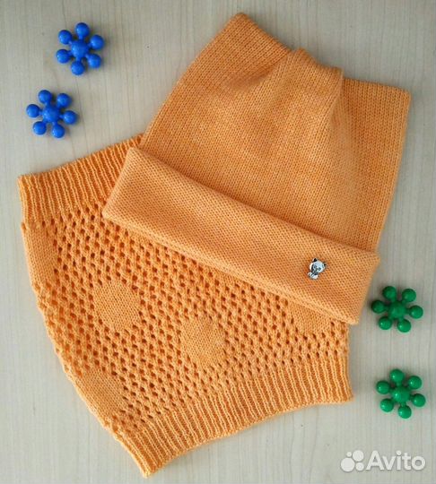 Комплект для девочки шапка + снуд