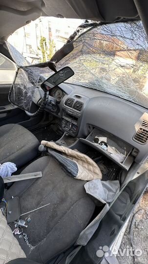 В разборе хендай акцент запчасти