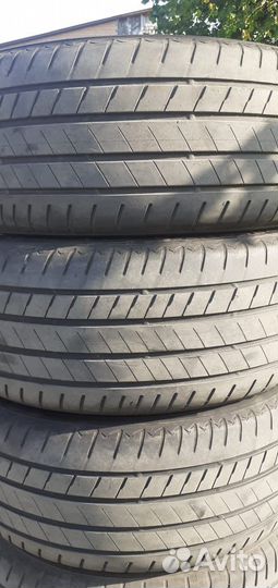 Bridgestone Alenza 001 245/50 R19 105W