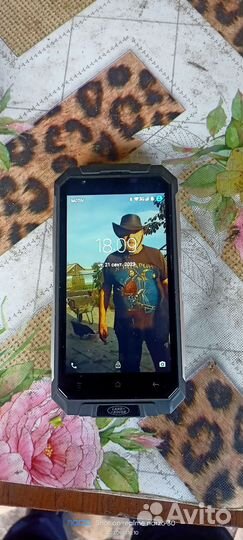 Телефон