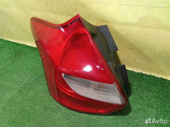 Фонарь задний левый Ford Focus III 2011