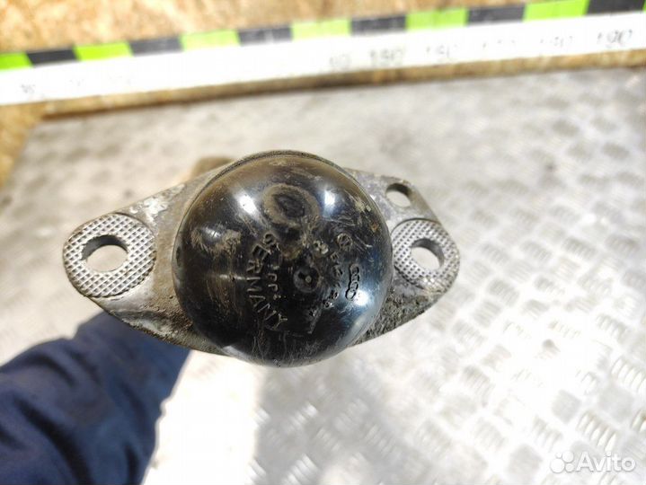 Опора заднего амортизатора Skoda Fabia 2007 2015