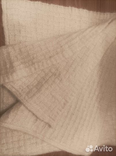 Платок вязаный тёплый белый