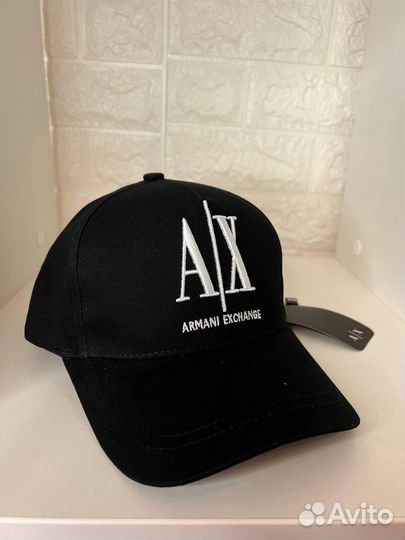 Кепка Armani Exchange черная