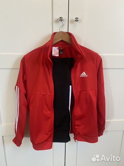 Спортивный костюм adidas для подростка
