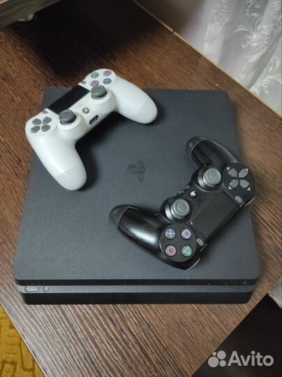 Sony PS4 Slim 1tb