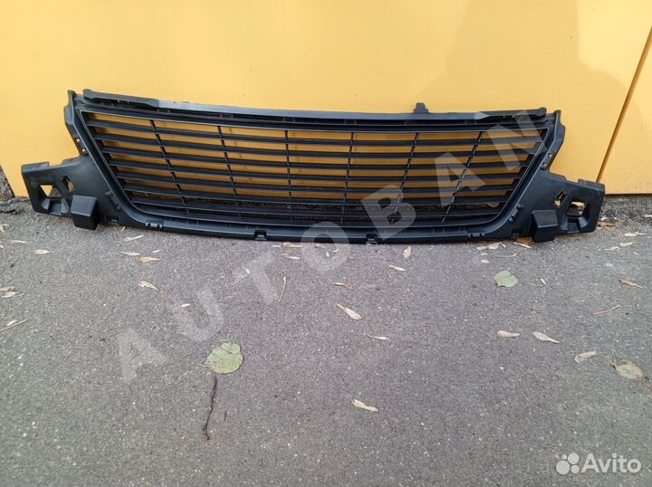 Решетка в бампер Nissan Terrano D10 14-22