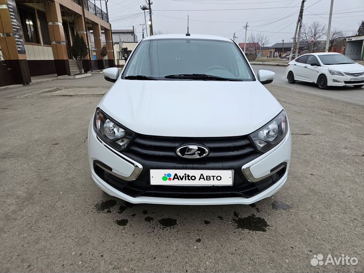 LADA Granta 1.6 МТ, 2024, 14 000 км