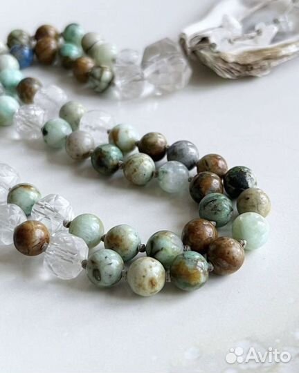 Мала с ракушкой устрицы