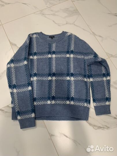 Свитер женский