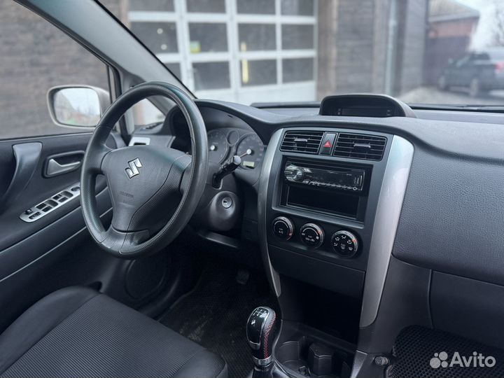 Suzuki Liana 1.6 МТ, 2007, 243 650 км