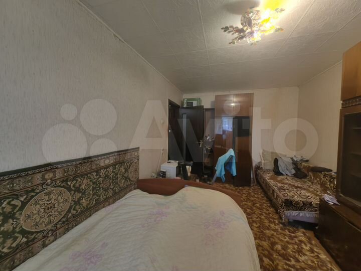 Комната 17,1 м² в 2-к., 1/5 эт.