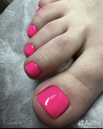 Мастер маникюра и педикюра (маникюр) металлург