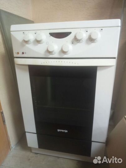 Индукционная плита и духовка