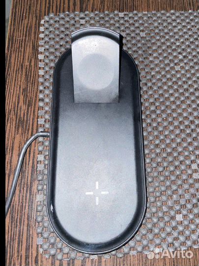 Магнитная зарядка на телефон и часы