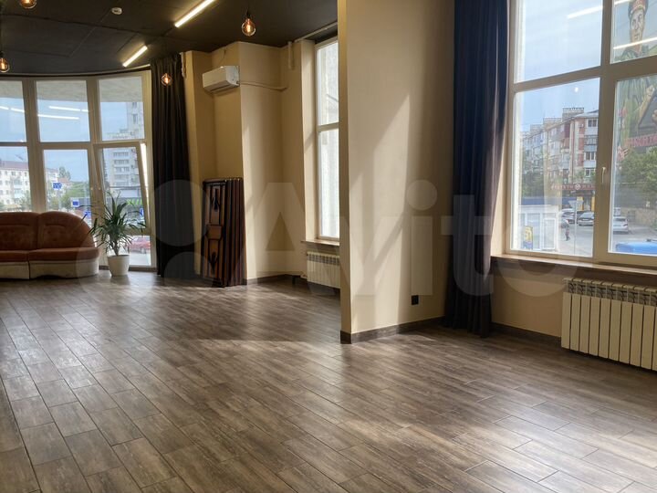 Свободного назначения, 71.6 м²