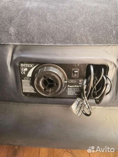 Надувная кровать intex