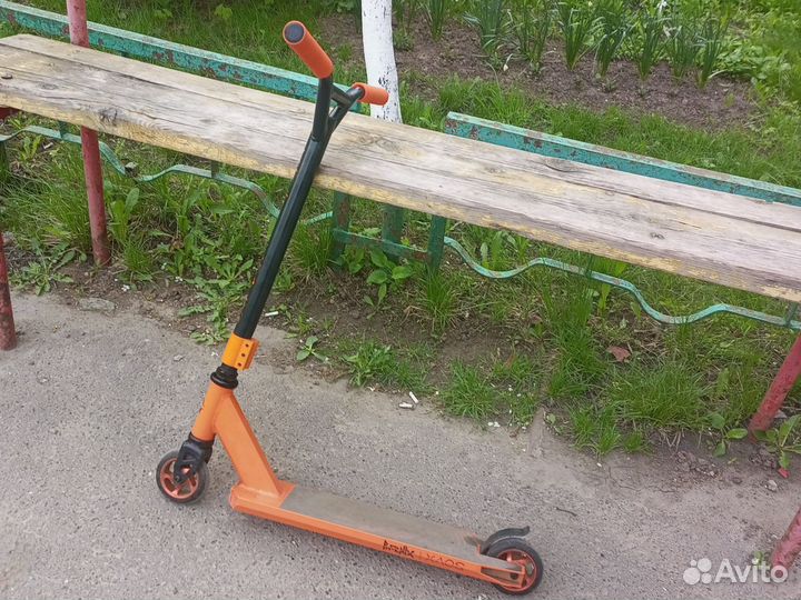 Трюковой самокат