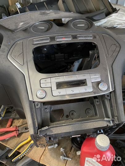 Форд Мондео 4 дорест. Блок климата