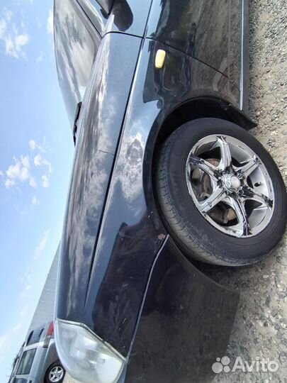 Правое переднее крыло LADA приора