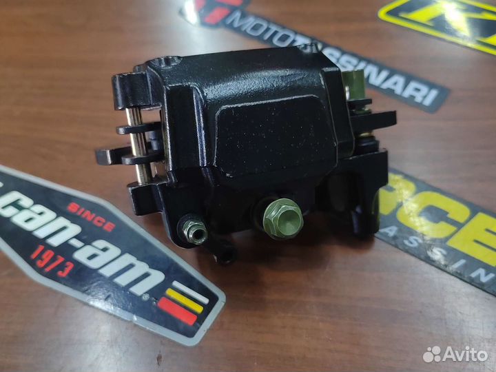 Суппорт передний левый BRP G2 705600862