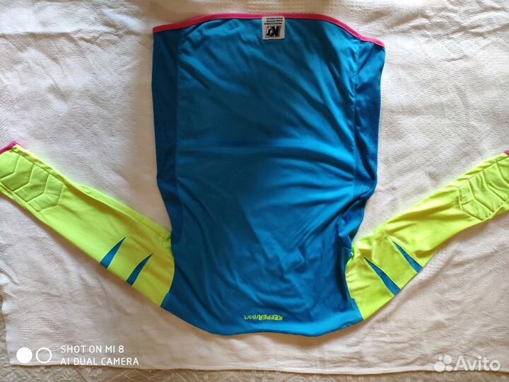 Майка вратаря или веломайка