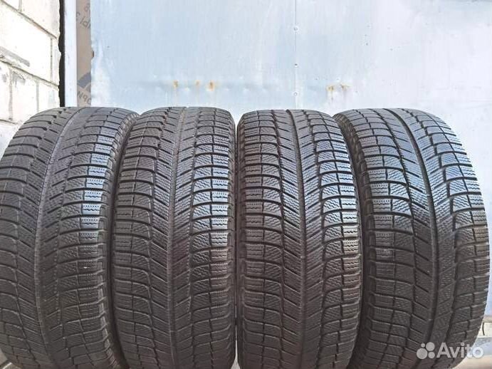 Michelin X-Ice XI3 245/45 R17 109Y