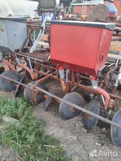 Сажалка картофеля