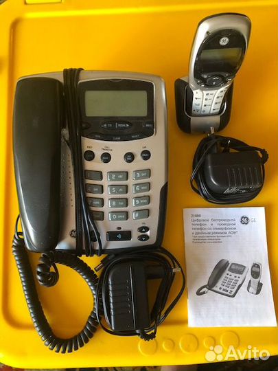 Стационарный телефон Thomson с радиотрубкой