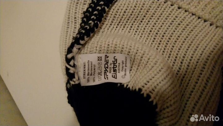 Шапка с Помпоном и Козырьком/Австрия-Eisbar