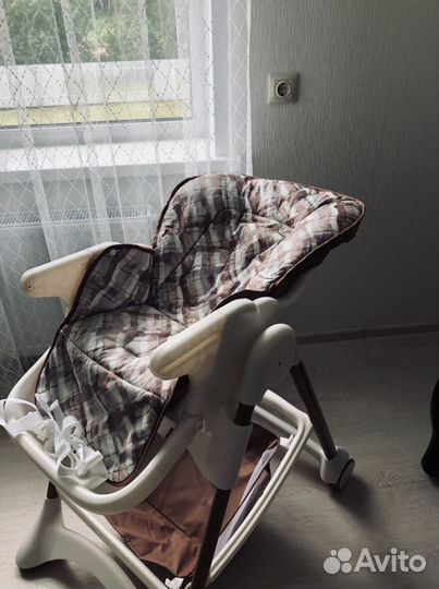 Стул для кормления